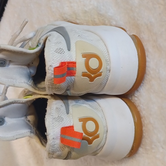 Nike Kevin Durent youth size 6.5 - Picture 3 of 5